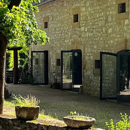 Maison De Famille Camboulit